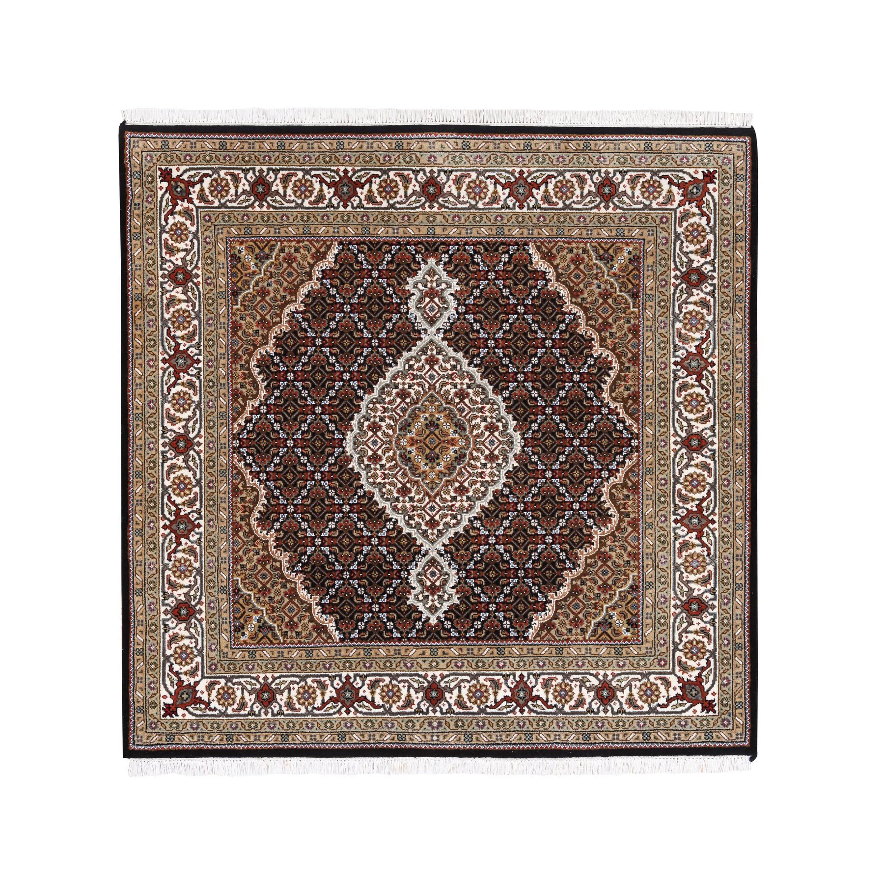 Traditional Rugs LUV562887
